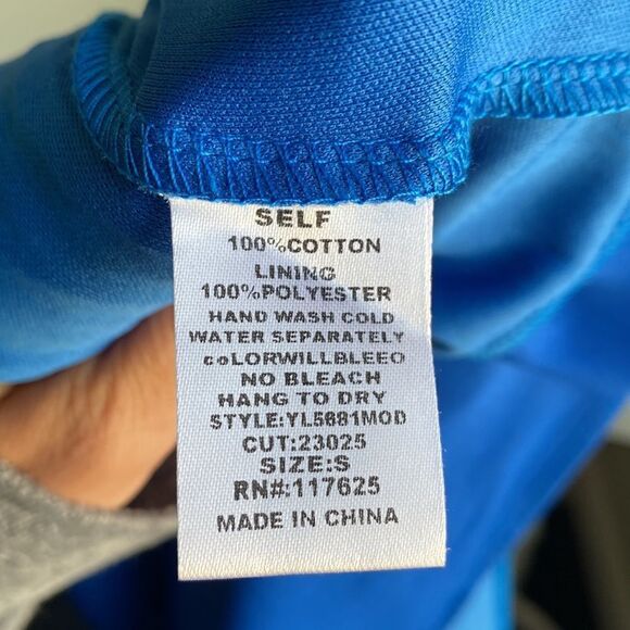 𝅺YA Los Angeles Dolman Top with Lace Overlay Dress Royal Blue White NWT - Picture 9 of 9